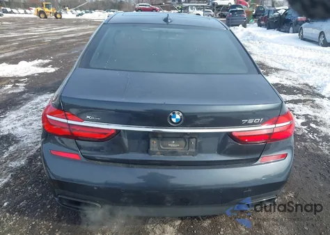 2016 BMW 750I xDrive z USA, uszkodzony, nr VIN WBA7F2C53GG421158